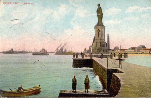 Памятник Лессепсу на старой открытке -иллюстрация-к-материалу-иа-regnum